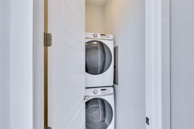 4507 E Martin Luther King Jr BLVD 132, Austin, TX 78721