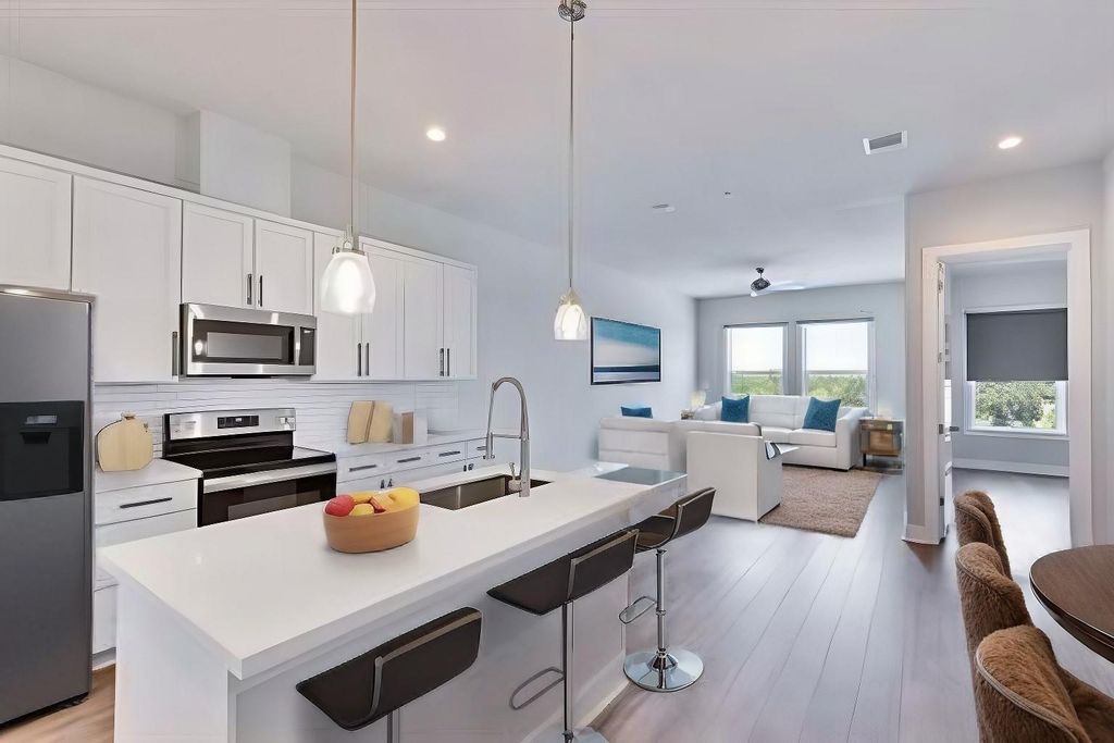 4507 E Martin Luther King Jr BLVD 132, Austin, TX 78721