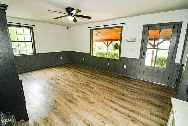 3229 Lost Branch Road, Sevierville, TN 37862