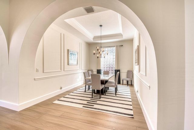 61 Laguna Drive, Palm Beach Gardens, FL 33418