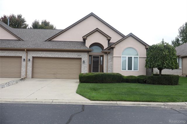 52254 Mitchell Lane, Macomb Township, MI 48042