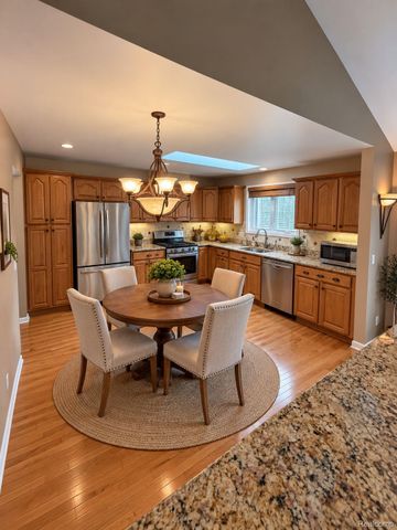 52254 Mitchell Lane, Macomb Township, MI 48042