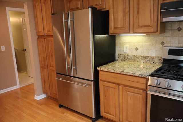 52254 Mitchell Lane, Macomb Township, MI 48042