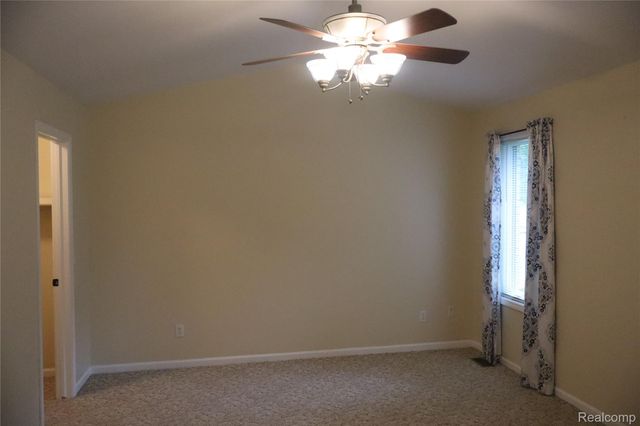 52254 Mitchell Lane, Macomb Township, MI 48042