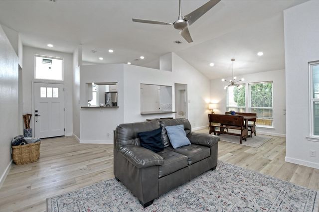 2208 Mimosa TRL, Round Rock, TX 78664