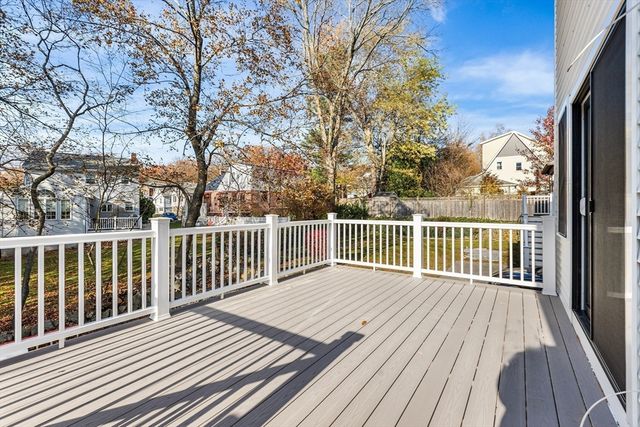 92 Overlook Rd, Arlington, MA 02474