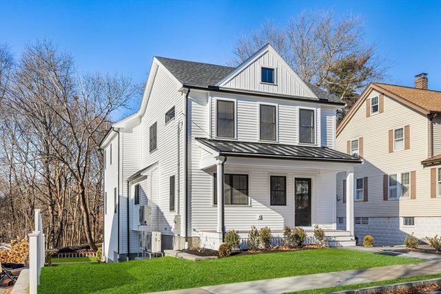 92 Overlook Rd, Arlington, MA 02474