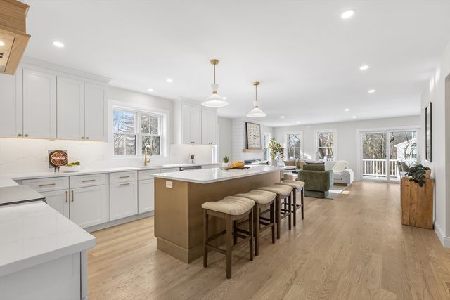 92 Overlook Rd, Arlington, MA 02474