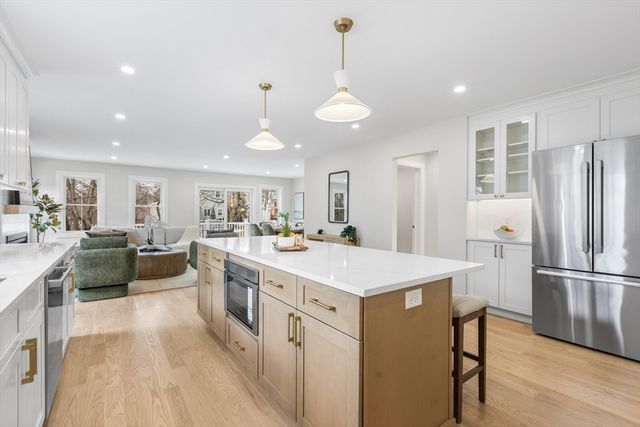 92 Overlook Rd, Arlington, MA 02474