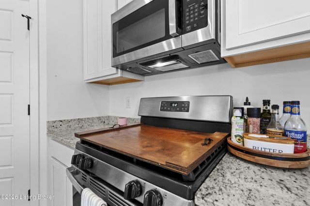 17919 Cloverfield Way, Louisville, KY 40245