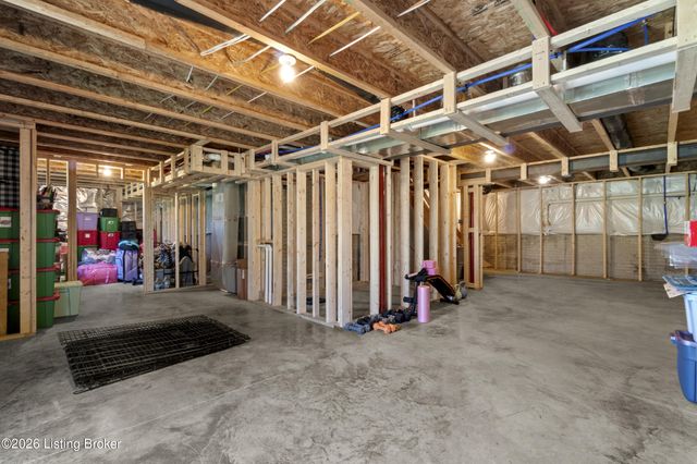 17919 Cloverfield Way, Louisville, KY 40245