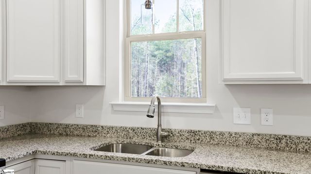 133 Estateside Drive, Anderson, SC 29621