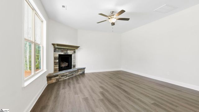 133 Estateside Drive, Anderson, SC 29621