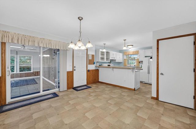 6809 Pilgrim Road, Madison, WI 53711
