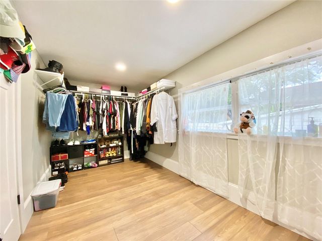 908 E 20TH AVENUE, Tampa, FL 33605