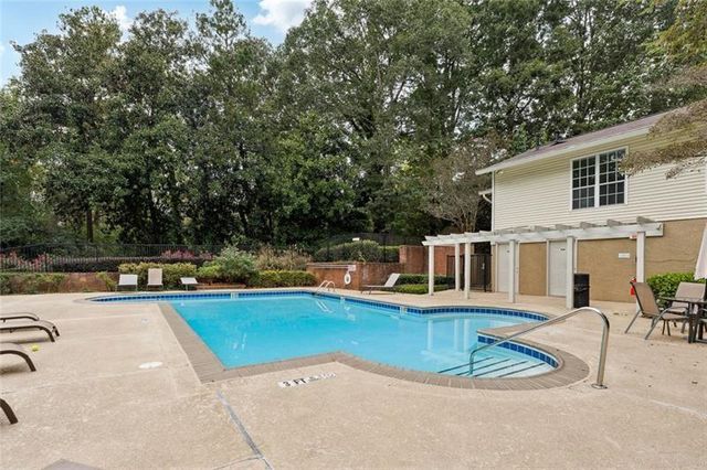 6808 Glenridge Drive H, Atlanta, GA 30328