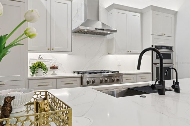 5926 BLAKEFORD DRIVE, Windermere, FL 34786