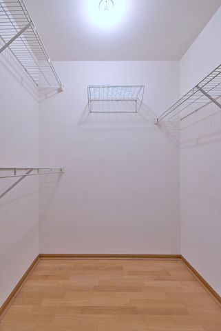 10512 S RIDGE COVE Drive 31C, Chicago Ridge, IL 60415