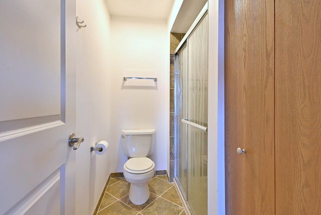 10512 S RIDGE COVE Drive 31C, Chicago Ridge, IL 60415