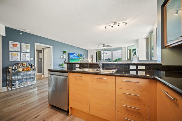 2001 N Ocean Boulevard 304, Fort Lauderdale, FL 33305