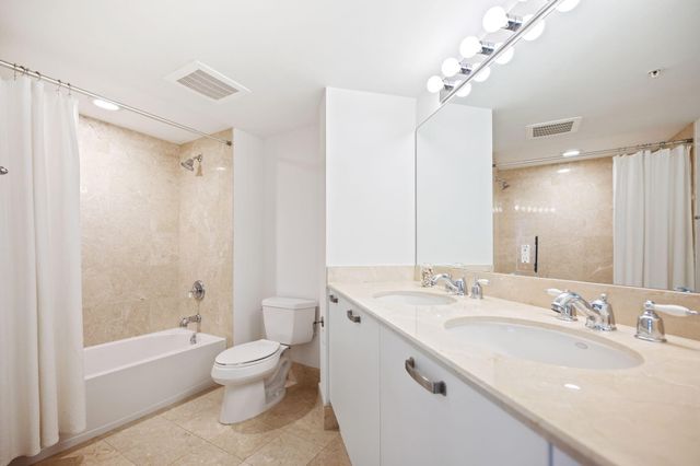 2001 N Ocean Boulevard 304, Fort Lauderdale, FL 33305
