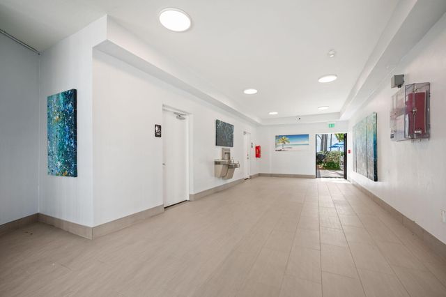 2001 N Ocean Boulevard 304, Fort Lauderdale, FL 33305