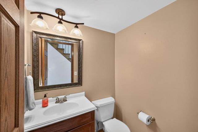 5493 Saint Mary Drive NW, Rochester, MN 55901
