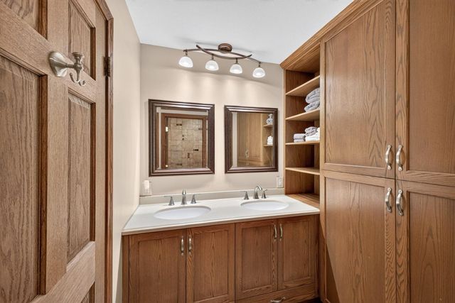5493 Saint Mary Drive NW, Rochester, MN 55901