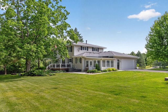 5493 Saint Mary Drive NW, Rochester, MN 55901