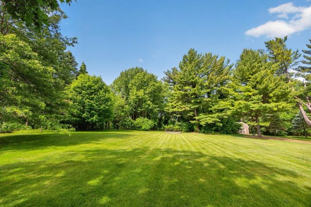 5493 Saint Mary Drive NW, Rochester, MN 55901
