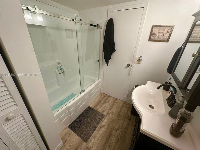 13499 Biscayne Boulevard 1013, North Miami, FL 33181