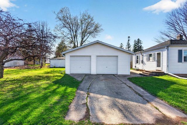 431 E COOLIDGE AVENUE, Appleton, WI 54915
