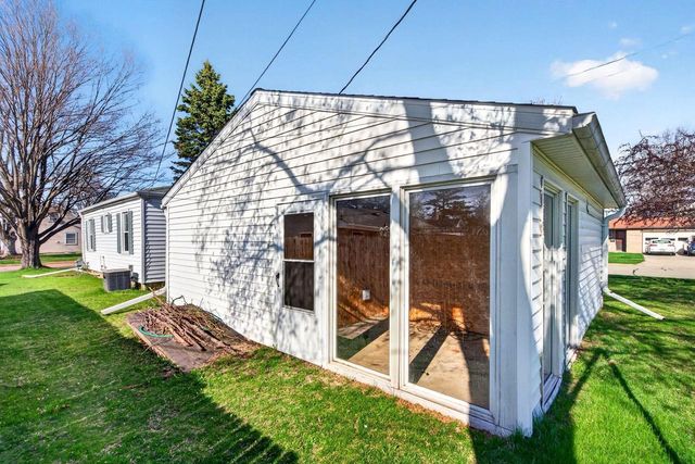 431 E COOLIDGE AVENUE, Appleton, WI 54915