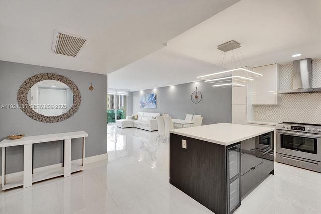 19380 Collins Avenue 1104, Sunny Isles Beach, FL 33160