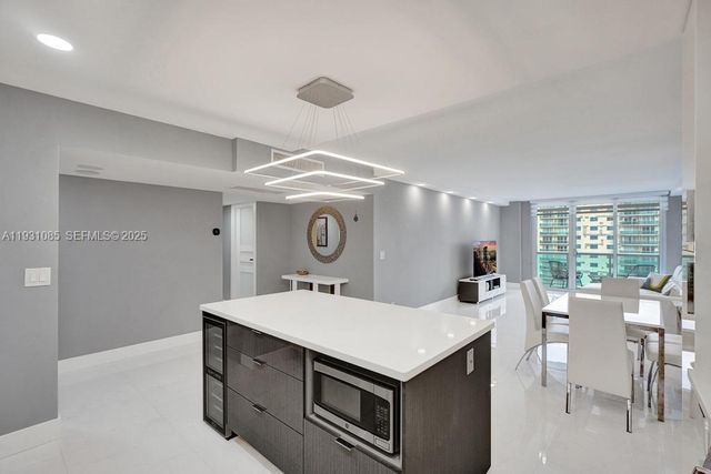 19380 Collins Avenue 1104, Sunny Isles Beach, FL 33160