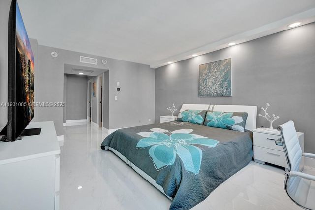 19380 Collins Avenue 1104, Sunny Isles Beach, FL 33160