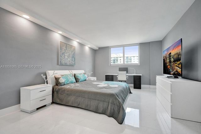 19380 Collins Avenue 1104, Sunny Isles Beach, FL 33160