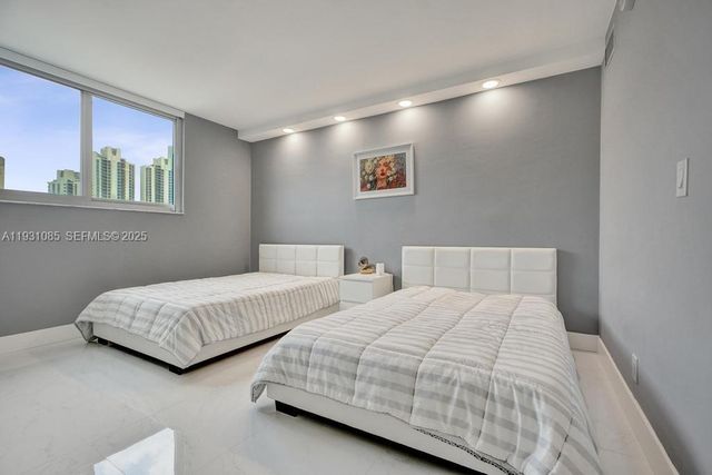 19380 Collins Avenue 1104, Sunny Isles Beach, FL 33160