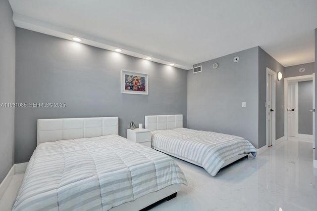19380 Collins Avenue 1104, Sunny Isles Beach, FL 33160
