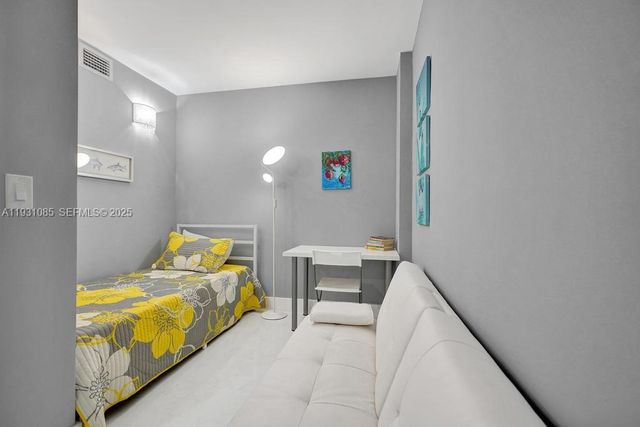 19380 Collins Avenue 1104, Sunny Isles Beach, FL 33160
