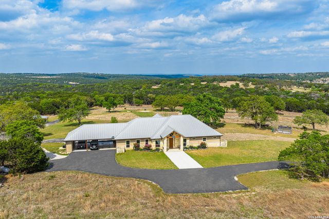 830 Camino Cantera, Boerne, TX 78006