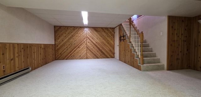 414 8th Avenue NW, Valley City, ND 58072
