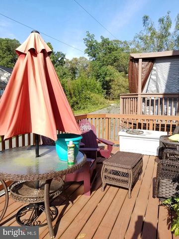8234 GUNSTON COMMONS WAY, Lorton, VA 22079