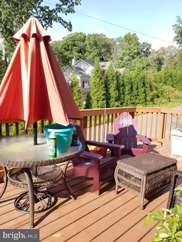 8234 GUNSTON COMMONS WAY, Lorton, VA 22079