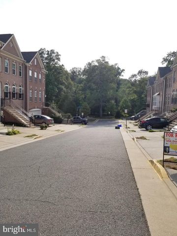 8234 GUNSTON COMMONS WAY, Lorton, VA 22079
