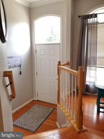 8234 GUNSTON COMMONS WAY, Lorton, VA 22079