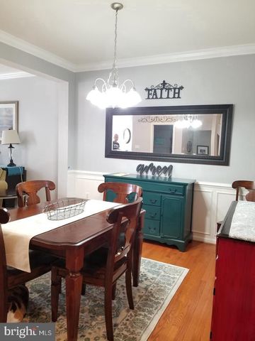 8234 GUNSTON COMMONS WAY, Lorton, VA 22079