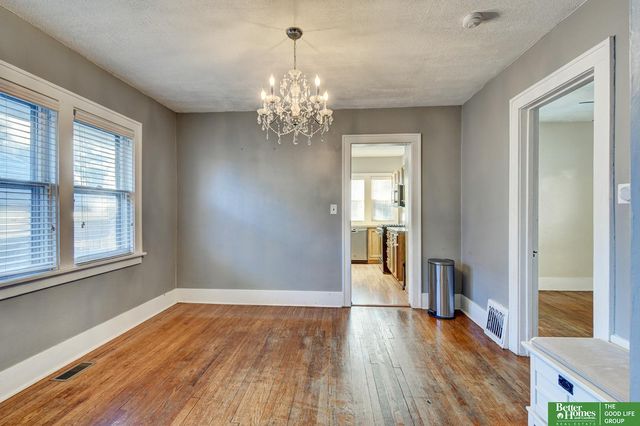 4805 Burt Street, Omaha, NE 68132