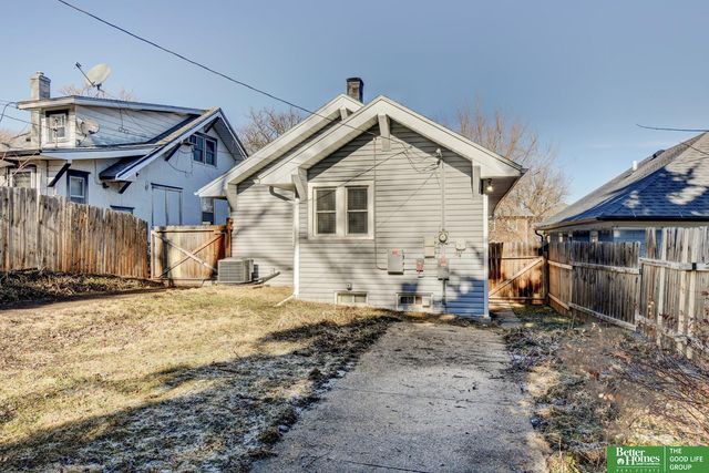 4805 Burt Street, Omaha, NE 68132
