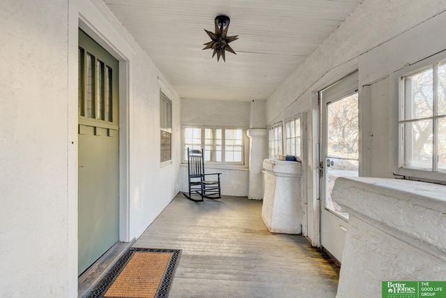 4805 Burt Street, Omaha, NE 68132